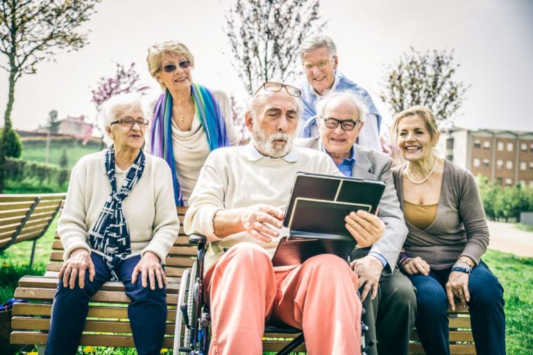 Corsi per anziani Terza eta online